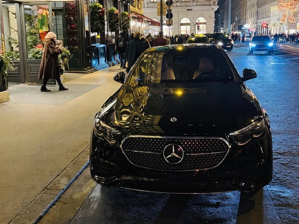 7D9C69A3-EE38-4BC7-A999-97511E916936